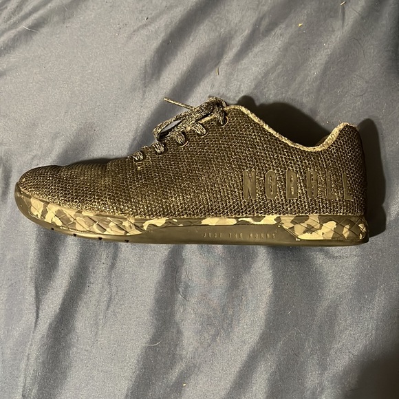 Men’s Nobull trainers.  Trained in them a few times.  Lots of life left. - Picture 2 of 3